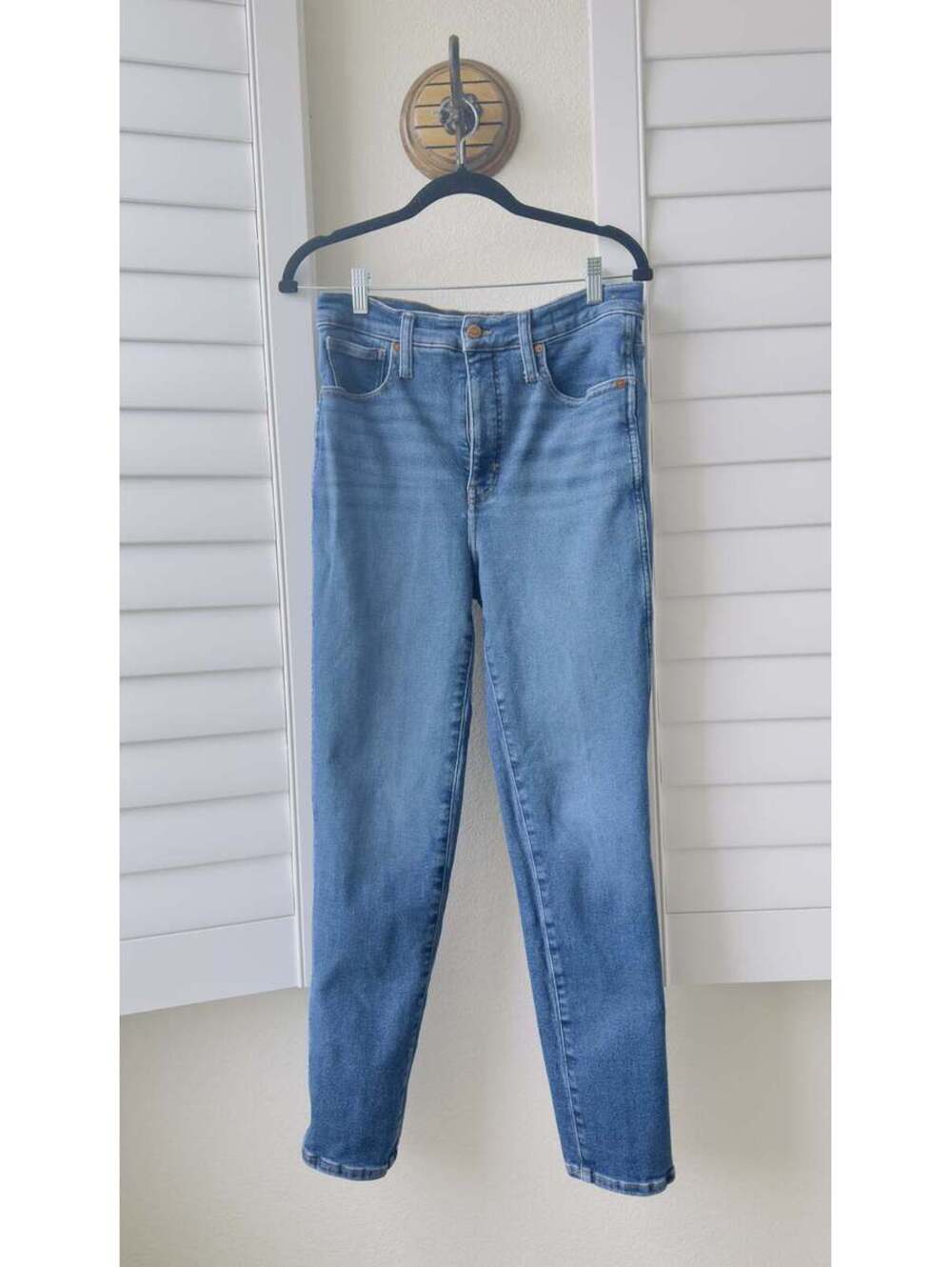 Madewell The Stovepipe Jeans in Medium Wash - Size 30